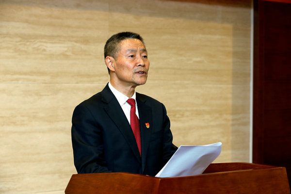 哈電集團一屆一次全委會選舉出新一屆領(lǐng)導(dǎo)集體 斯?jié)煞虍斶x哈爾濱電氣集團有限公司黨委書記